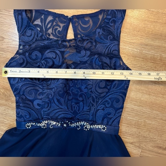 ELIZABETH K Lace Bodice Chiffon Navy Blue Semi-Formal Dress Size XS - Picture 8 of 9